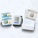 Monitor de Pressão Arterial Digital de Pulso Médico Medidor de Pulso e Frequência Cardíaca Esfigmomanômetro LCD Portátil para Cuidados com a Saúde